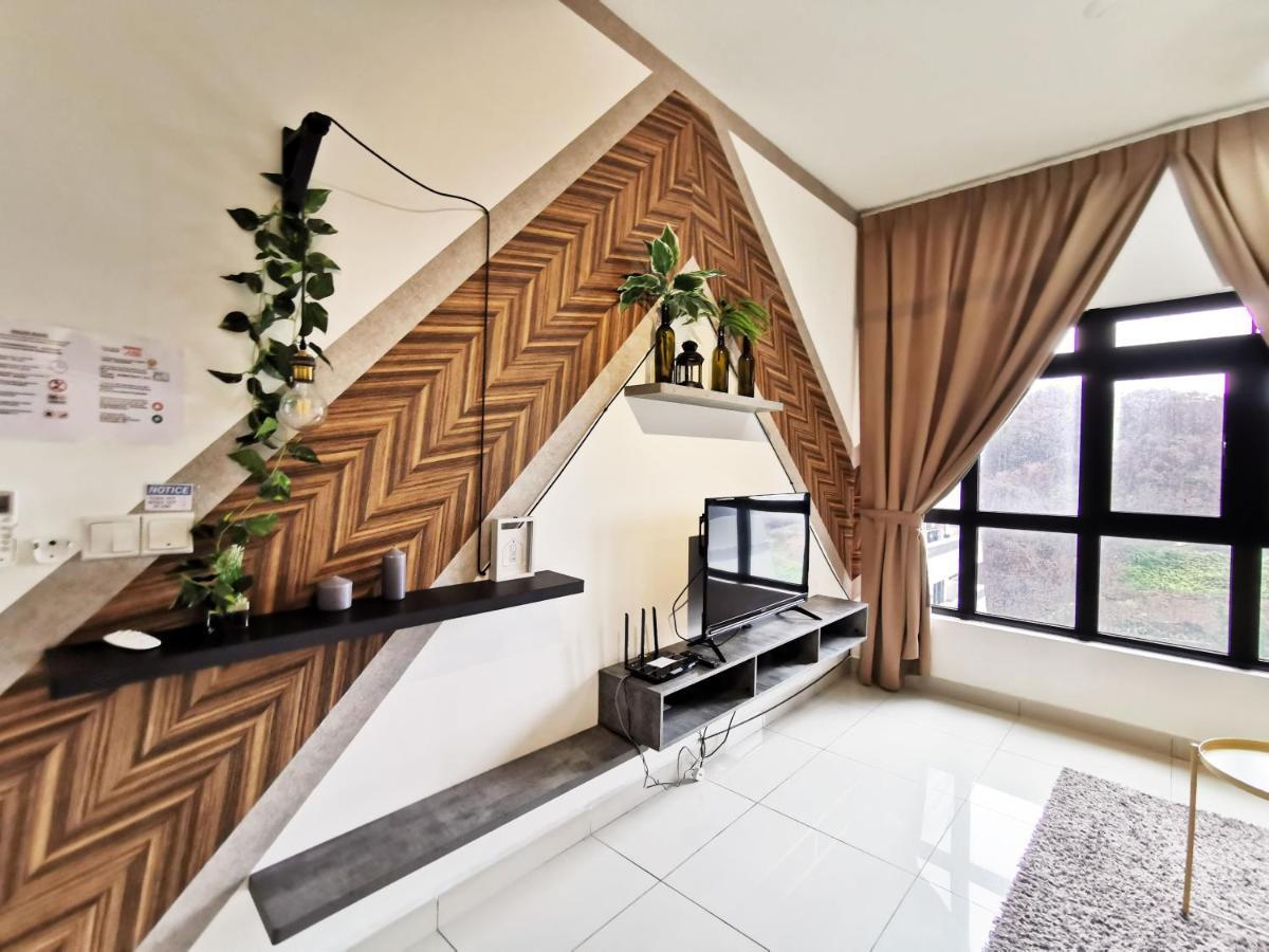 Ferienwohnung Meridin@Medini#3 Nusajaya  Exterior foto