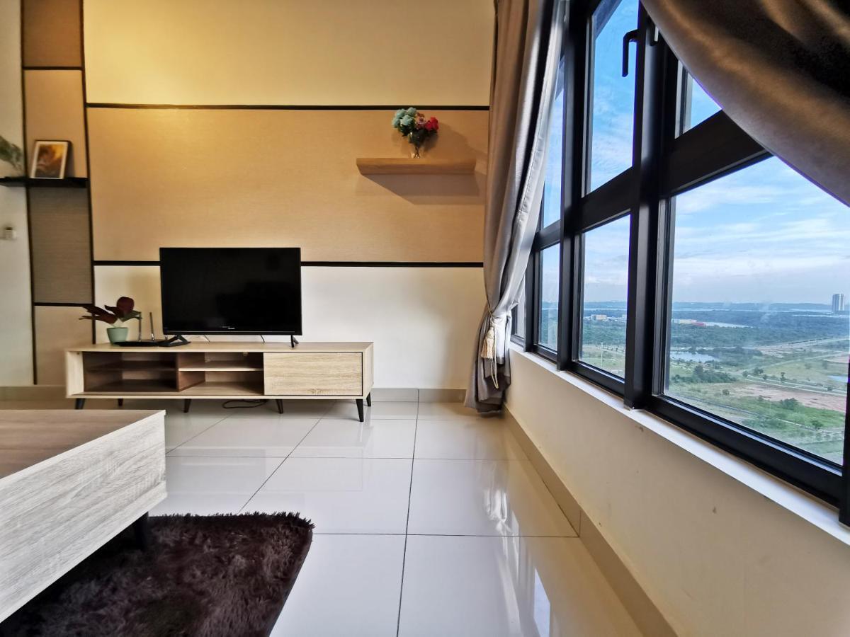 Ferienwohnung Meridin@Medini#3 Nusajaya  Exterior foto
